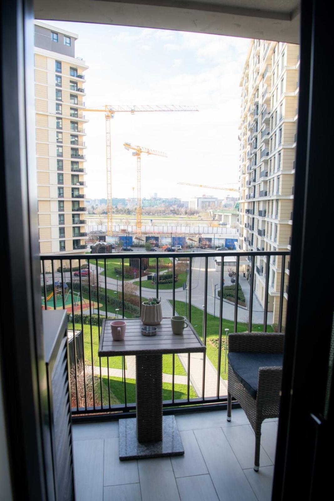 Belgrade Waterfront Metropolitan Apartment Luaran gambar